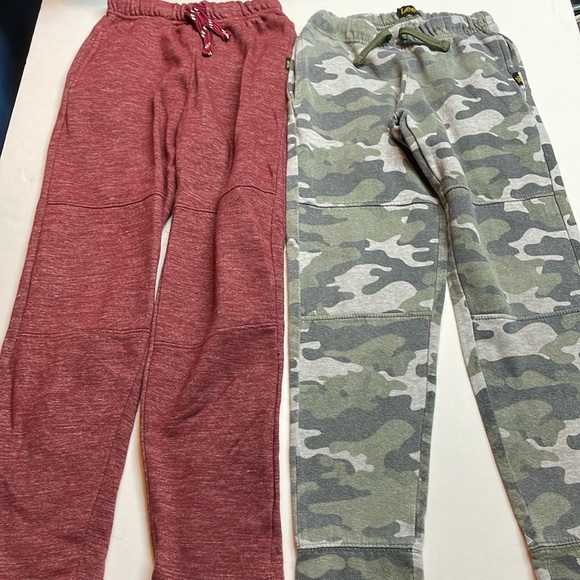 Bundle of two boys Lee jogger pants size 10/12 with pockets and drawstring waist - Picture 1 of 9